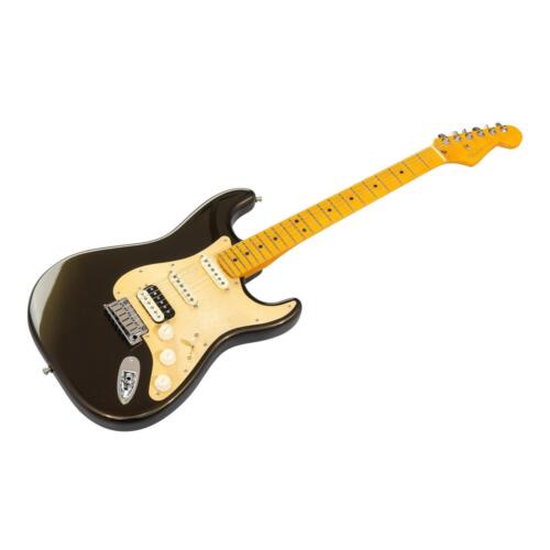 Fender American Ultra Stratocaster® Hss, Maple Fingerboard, Texas Tea