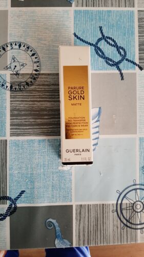 guerlain parure gold matte fluid foundation 35 ml, 4w donna